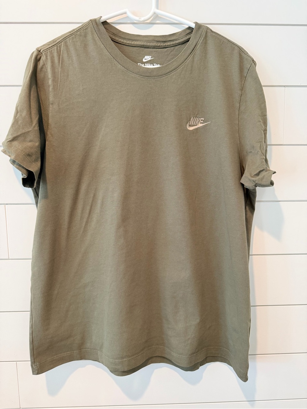 Nike Olive Crew Neck Short Sleeve T-Shirt with Small Logo